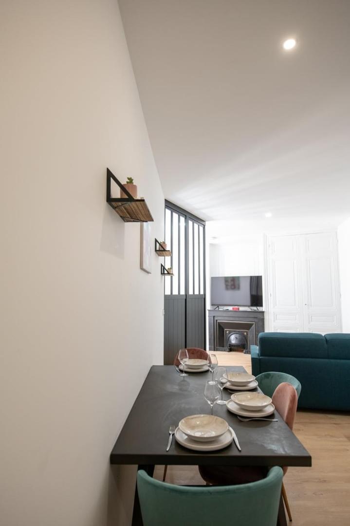 L'Arty - Tres Joli Studio Moderne Place Valmy Lyon Buitenkant foto